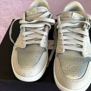 Nike Air Jordon 1 Low Men Sneaker